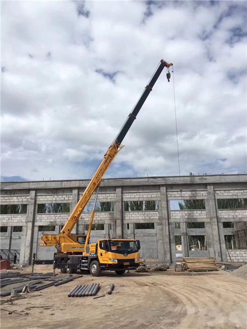进贤县吊装作业前会做设备检查吗？安全保障措施有哪些？